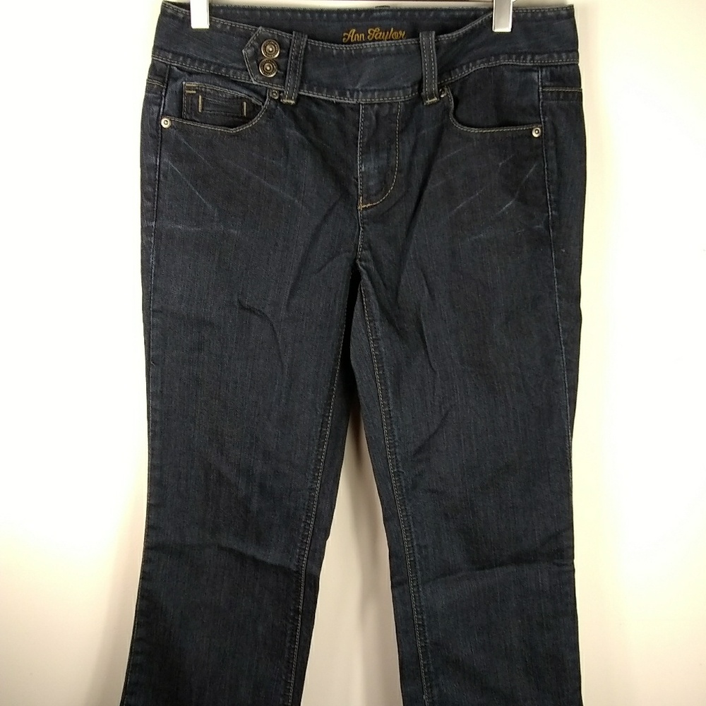 Ann Taylor Modern Fit Lindsey Dark Wash Capri 6